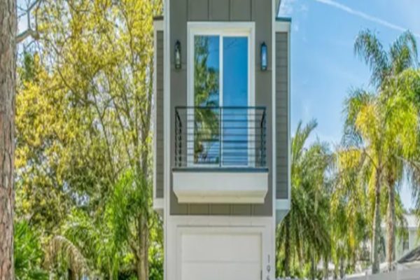 10-foot-wide ‘spite’ house lists for $619K in Florida